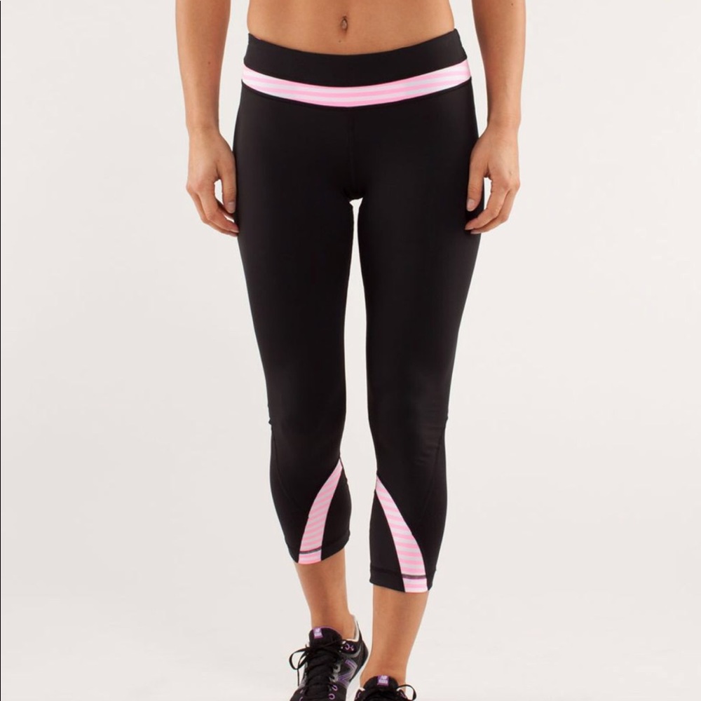 Lululemon run inspire crop size 8